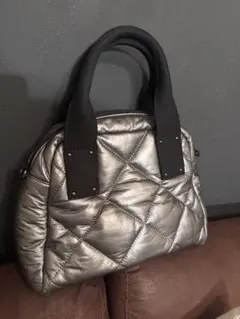 キルティング 2way バッグ メタリックシルバー　ヘイニ　ショルダー✨のサムネイル