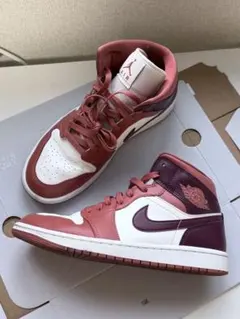 【美品】Nike Air Jordan 1 ホワイト/マルーン ナイキ