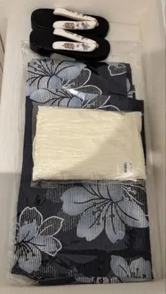 未使用◼︎PAL【Chico】紺地百合柄【utatane】兵児帯&下駄◼︎3点セット