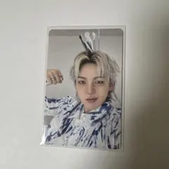 treasure ヒョンソク 8000円トレカ