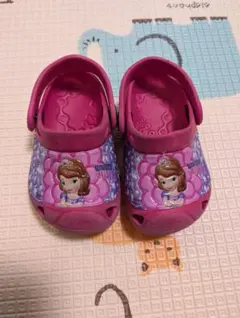 Item thumbnail for item 89c38939-d8fe-46e8-81c8-6b41a5cf723f