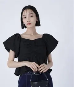 NATURAL BEAUTY BASIC ジャガードクロップドブラウスのサムネイル