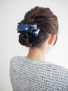 【パール付ツイードリボンバレッタ】ヘアアクセ　ハンドメイド　結婚式　高見え