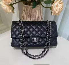 中古品✨美品 ブラック レザー ショルダーバッグBOX付