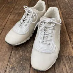 サルバトーレフェラガモ　ホワイトスニーカー　8 2/1