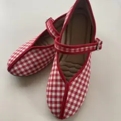 ギンガムチェック フラットシューズ 赤 ストラップ レディース