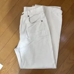 ホワイトデニム ストレートパンツ ジーンズ　白