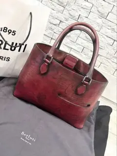 Berluti ベルルッティ トゥジュール トートバッグ 限定品 赤 レッドのサムネイル