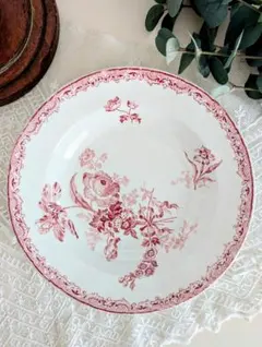 Item thumbnail for item 023cff01-5b07-42e9-a18c-baedf490d281