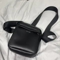 Calvin Klein ショルダーバッグ レイズリ ポーターバッグ