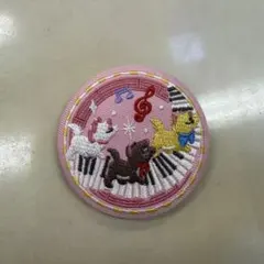 ディズニー刺繍缶バッジ