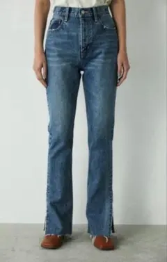 MOUSSY SIDE SLIT SLIM FLARE 23インチ