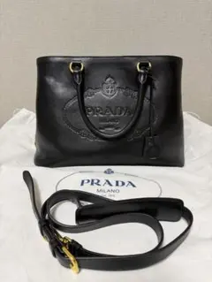 PRADA プラダ ロゴエンボス 2WAY ハンドバッグ カーフレザー ブラック
