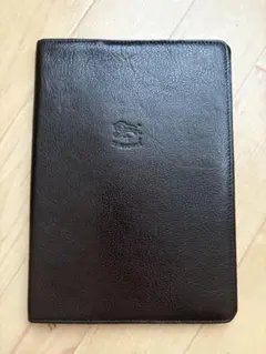 IL BISONTE イルビゾンテ A5ノートカバー ブラック IL BISONTE イルビゾンテ A5ノートカバー ブラック ブックカバー