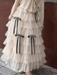 アイボリー フリルリボン ロングスカート