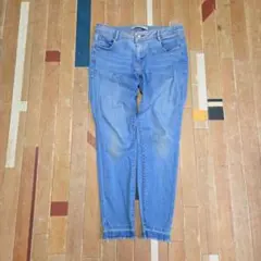 ZARA　スキニーデニム ライトブルー
