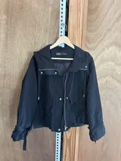 【ZARA】ナイロンジャケット フード付き ブラック