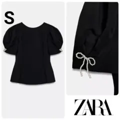 完売品 ZARA パフスリーブフェイクパールリボントップス S ブラック