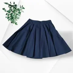 美品 ラウンジドレス Loungedress タックスカート ネイビー 紺色 Fのサムネイル