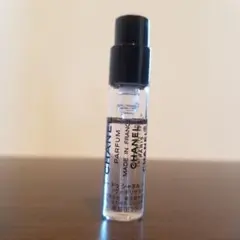 샤넬 블루 드 샤넬 퍼퓸 1.5ML 샘플