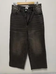 BERSHKA ワイドデニムパンツ ブラウン