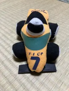 マニア必見！F1レーシングカーぬいぐるみ 7番