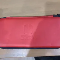 Nintendo Switch ケース 赤