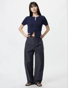 UNIQLO ジャージーバレルレッグパンツ