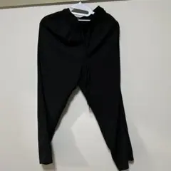 GU カジュアルパンツ ブラック　ドローストリングテーパードアンクルパンツNCのサムネイル