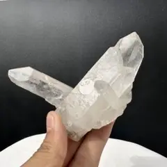 天然石 ミナスジェライス州産水晶のクラスター　置物.399