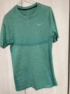 【NIKE】 DRI-FIT Tシャツ Sサイズ メッシュ　通気性＆伸縮性抜群