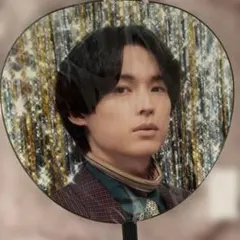 SixTONES 松村北斗 ジャンボうちわ - メルカリ