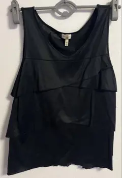 ノースリーブ　3段フリル　ブラック