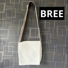 BREE ショルダーバッグ ホワイトのサムネイル