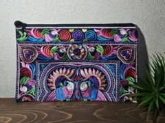 モン族 カラフル刺繍ポーチ