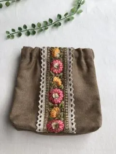 バネ口ポーチ　ハンドメイド