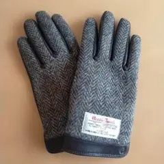 美品HarrisTweedハリスツイードのヘリンボーン手袋/スマホ操作可グレー系のサムネイル