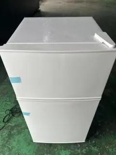 中古美品 冷蔵庫 一人暮らし冷凍冷蔵庫 60L　ホワイト 冷蔵庫 一人暮らし 冷凍冷蔵庫 家庭用 冷凍庫 業務用 60L