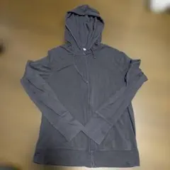 UNIQLO ユニクロ　薄手パーカー