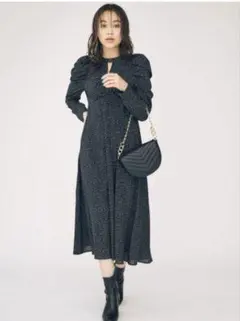 【マーキュリーデュオ】美品　ボリュームスリーブフロントギャザーワンピース