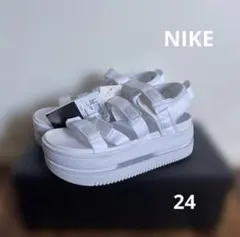 NIKE ナイキ　アイコンクラシックサンダル　ホワイト サンダル 匿名発送　24