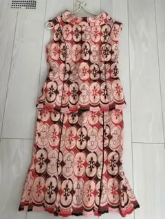 グレースコンチネンタル　柄刺繍　ノースリーブセットアップ