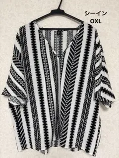 SHEIN CURVE 幾何学模様 半袖ブラウス 0XL シーインのサムネイル