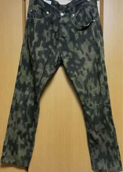 Item thumbnail for item 49a35950-06db-4ff1-bc30-88a634f90c8c