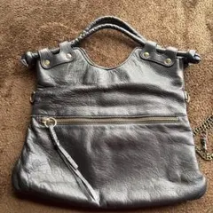 レザー ショルダーバッグ チェーン付き