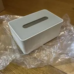 ティッシュカバー プラスチックティッシュケース 1個　ホワイト