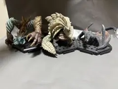 モンハン　ウカムルバス　フィギュア　3体セット