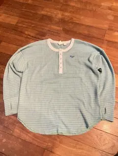 ROXY ヘンリーネック長袖Tシャツ