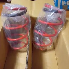 自動車用 コイルスプリング 赤色 2本セットのサムネイル