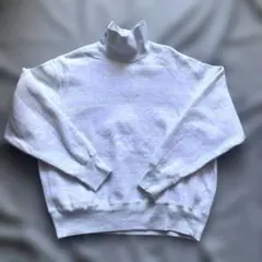 mocT NEON SCRIPT HIGH-NECK SWEAT PO